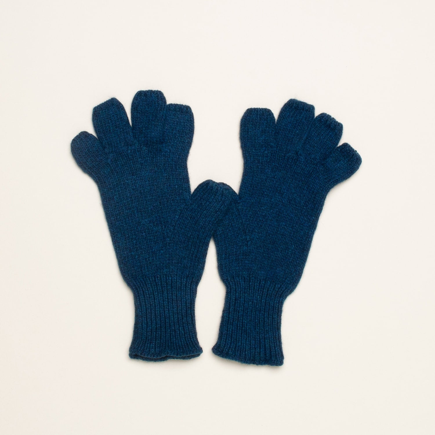 The Ladies Fingerless Gloves – Golightly Cashmere